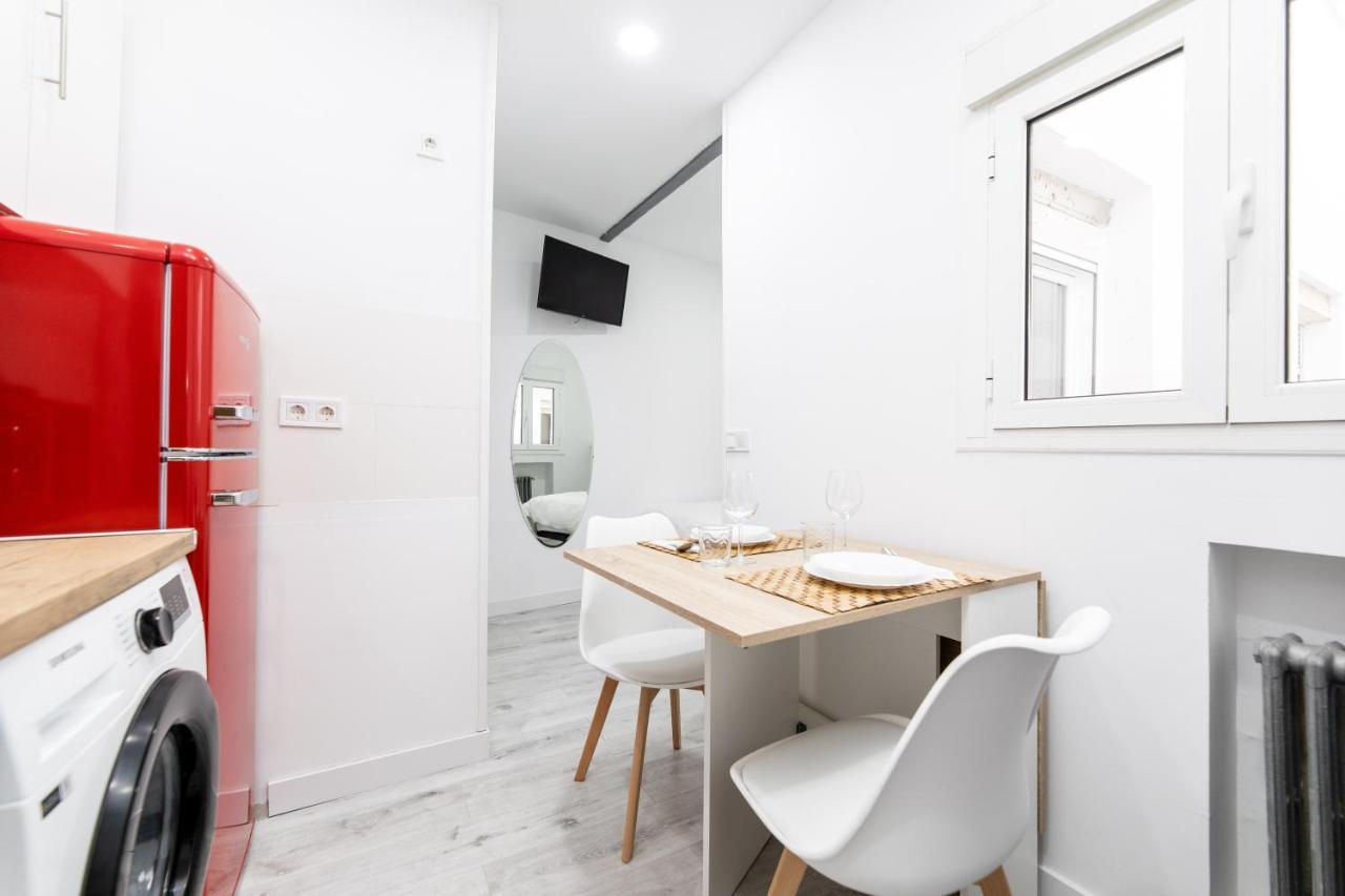 Los Apartamentos Jacinto Benavente Centro Madryt Zewnętrze zdjęcie