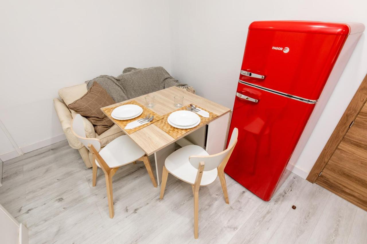 Los Apartamentos Jacinto Benavente Centro Madryt Zewnętrze zdjęcie