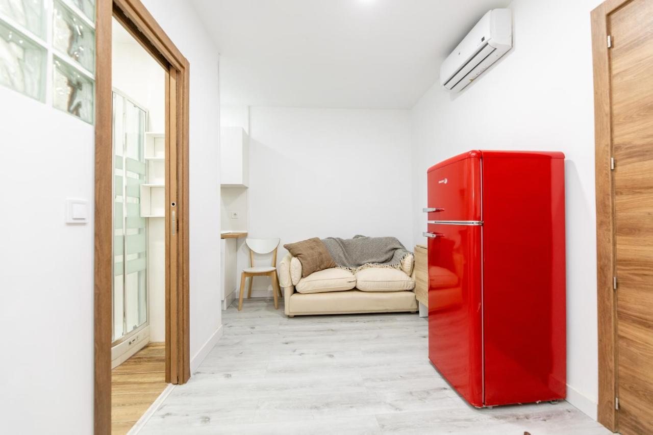 Los Apartamentos Jacinto Benavente Centro Madryt Zewnętrze zdjęcie