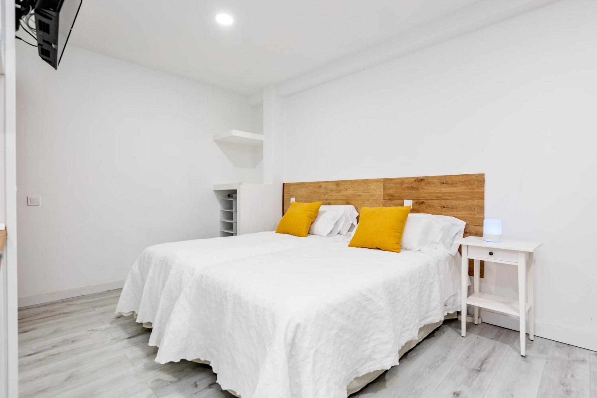 Los Apartamentos Jacinto Benavente Centro Madryt Zewnętrze zdjęcie