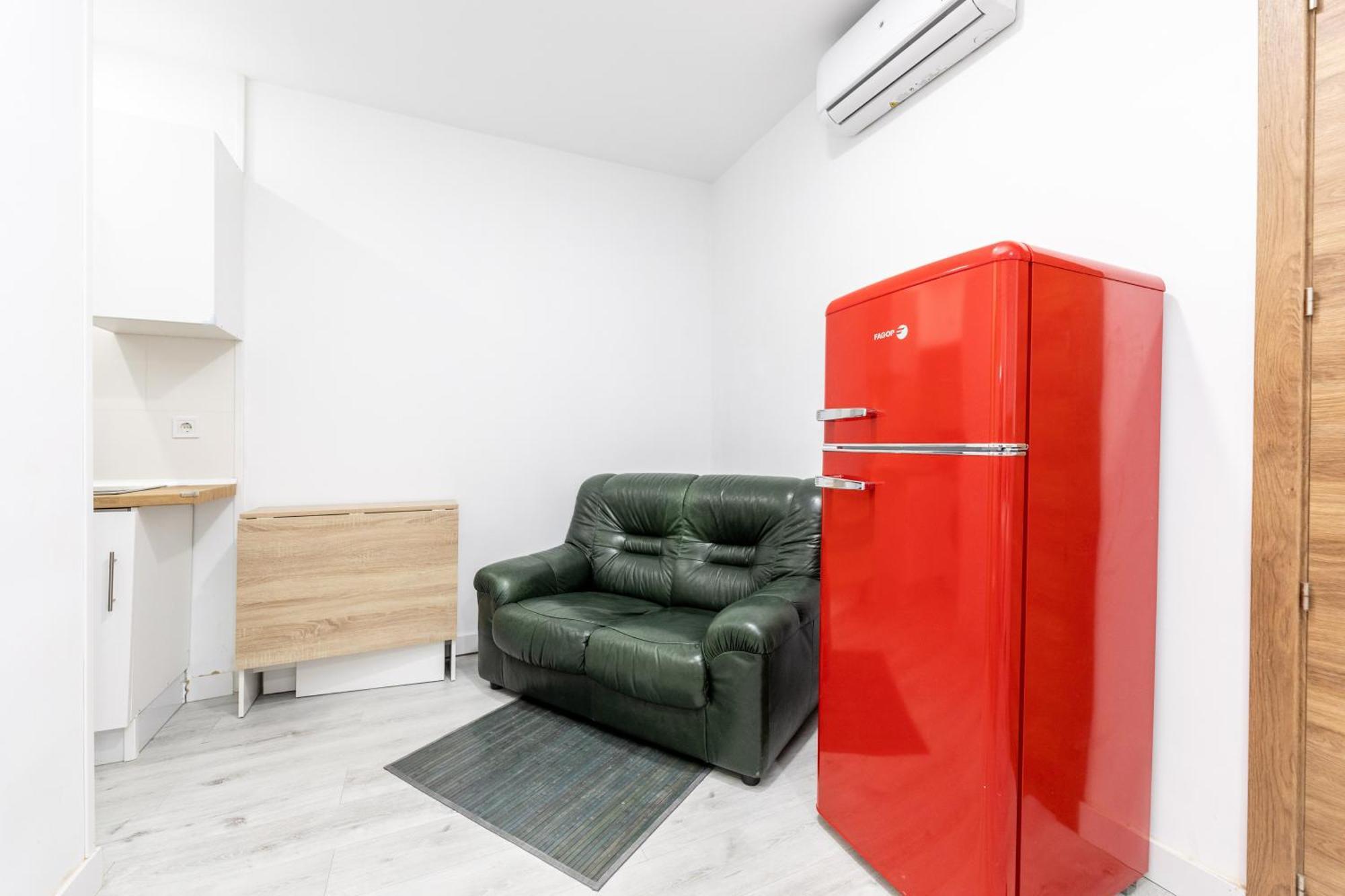 Los Apartamentos Jacinto Benavente Centro Madryt Zewnętrze zdjęcie